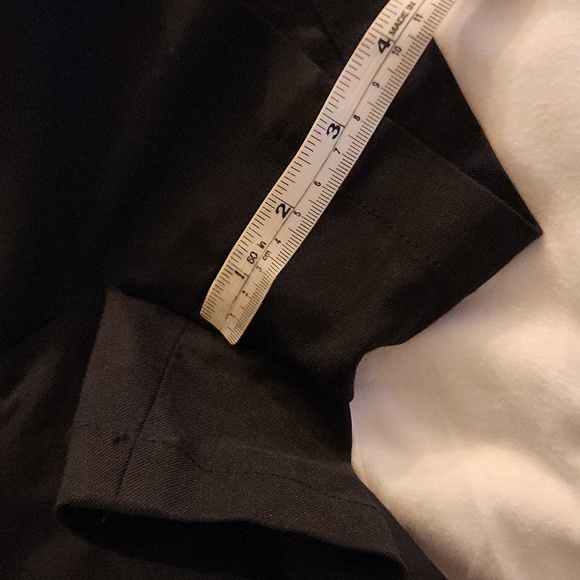 Aritzia Wilfred Dress Shorts - Picture 9 of 9